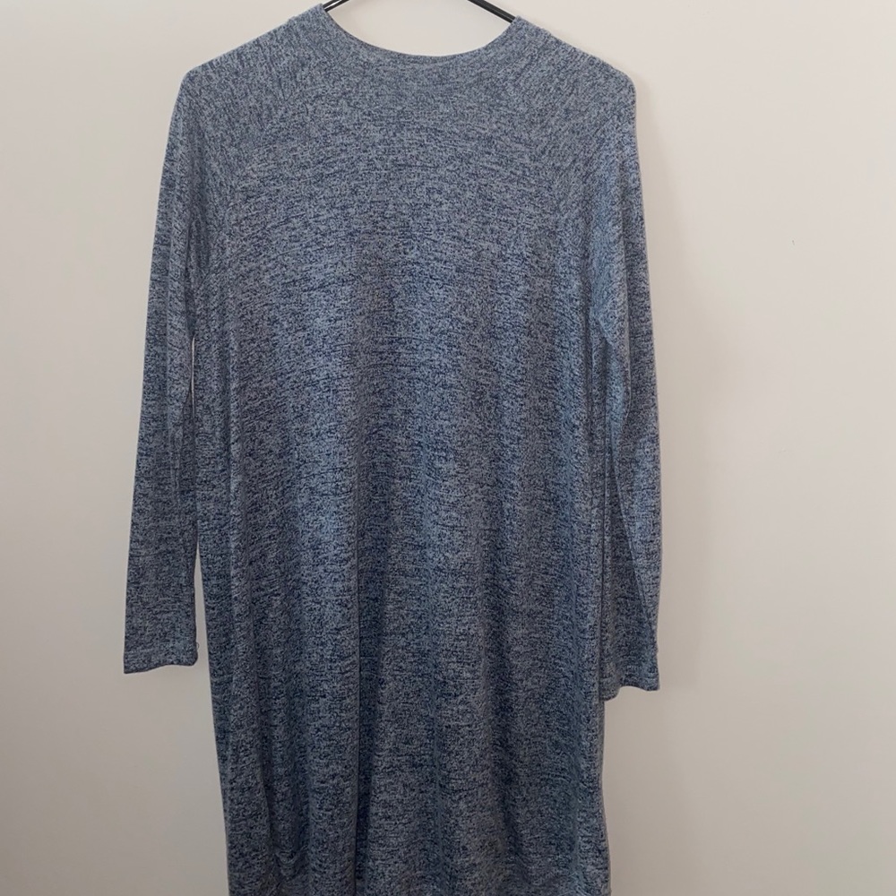 Blue long sleeve flow dress